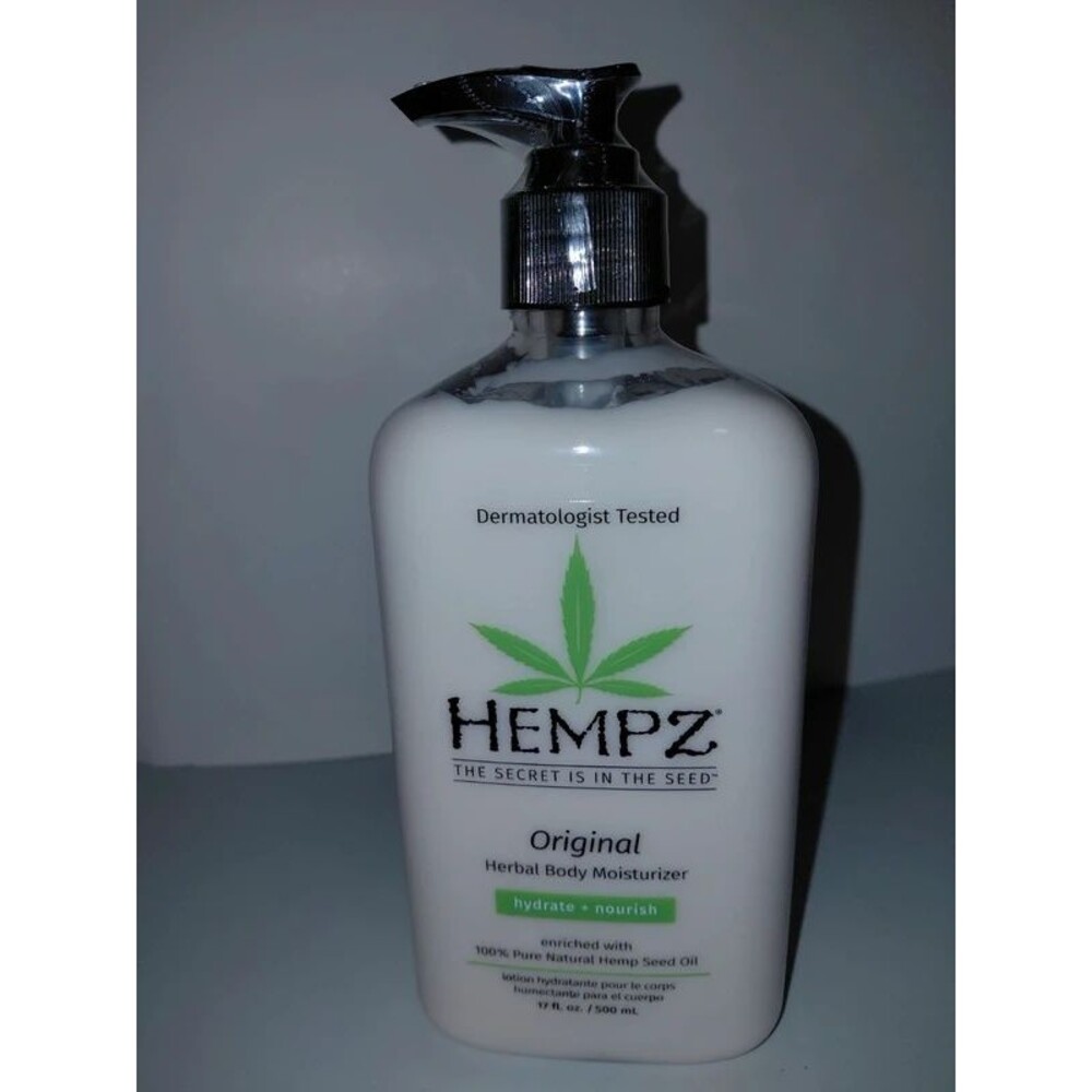 Hempz Original Herbal Body Moisturizer 17oz Vegan Hydrating Body Lotion Pump